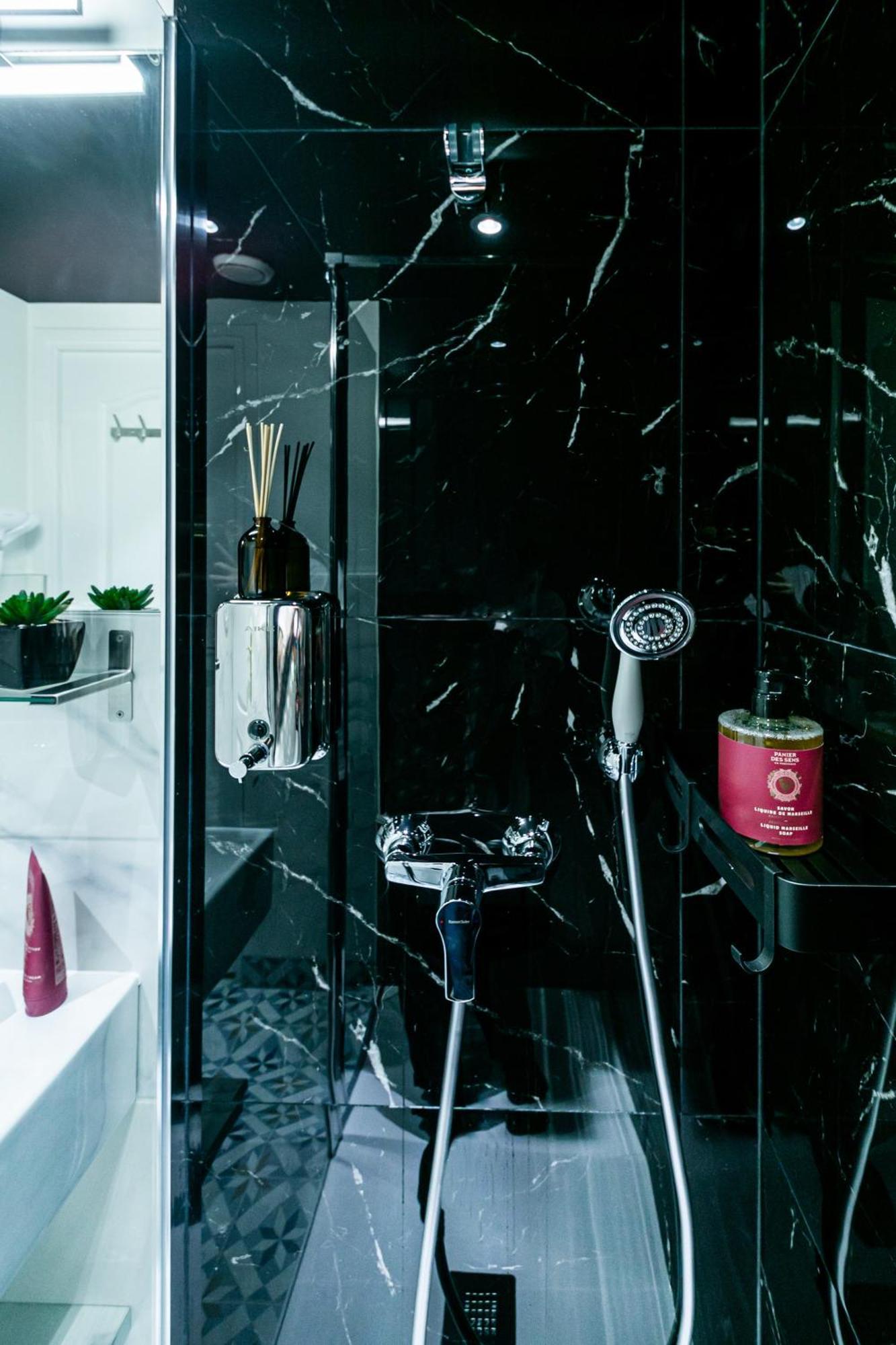 Ws Louvre - Saint-Germain Apartment ปารีส ภายนอก รูปภาพ