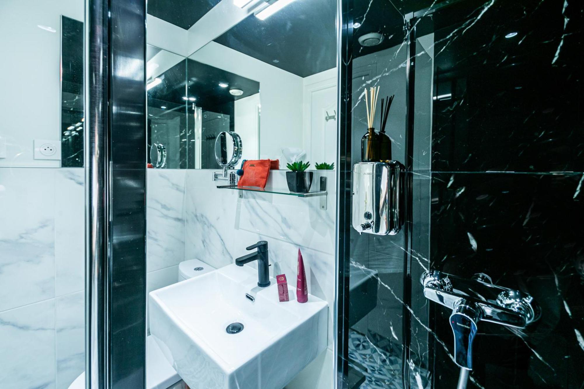 Ws Louvre - Saint-Germain Apartment ปารีส ภายนอก รูปภาพ